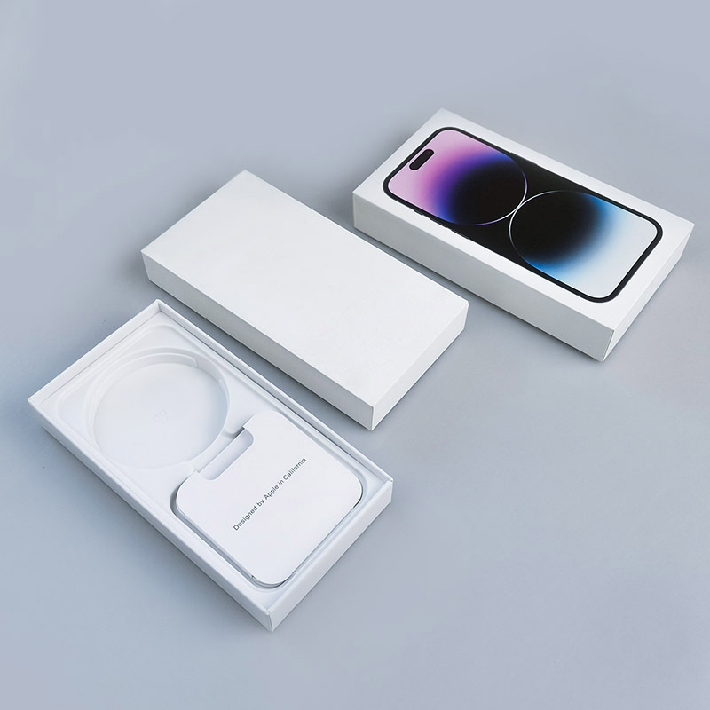 Apple iPhone 16 Pro Max 256GB - Çöl Titanyum